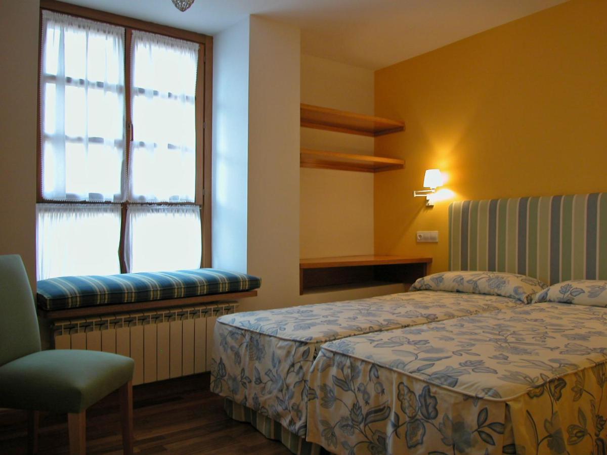 La Cueva Villa Елсиего Екстериор снимка